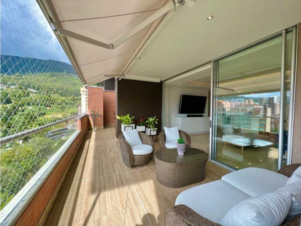 Amoblado Hermoso Piso 24 Calera - Medellin — foto 3