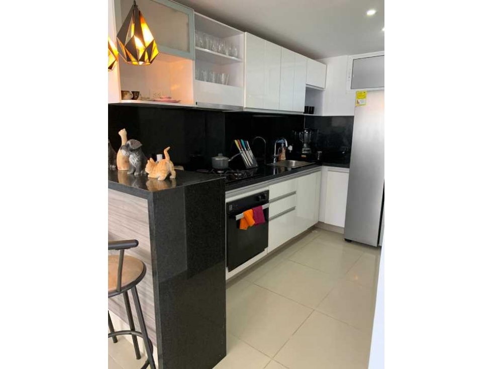 Alquiler apto dos alcobas y amoblado en La Castellana Barranquilla — foto 6