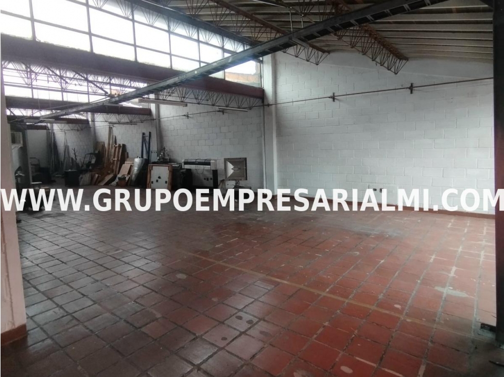 AMPLIA BODEGA EN ARRIENDO - SECTOR LAS CHIMENEAS COD: 31776 - 6