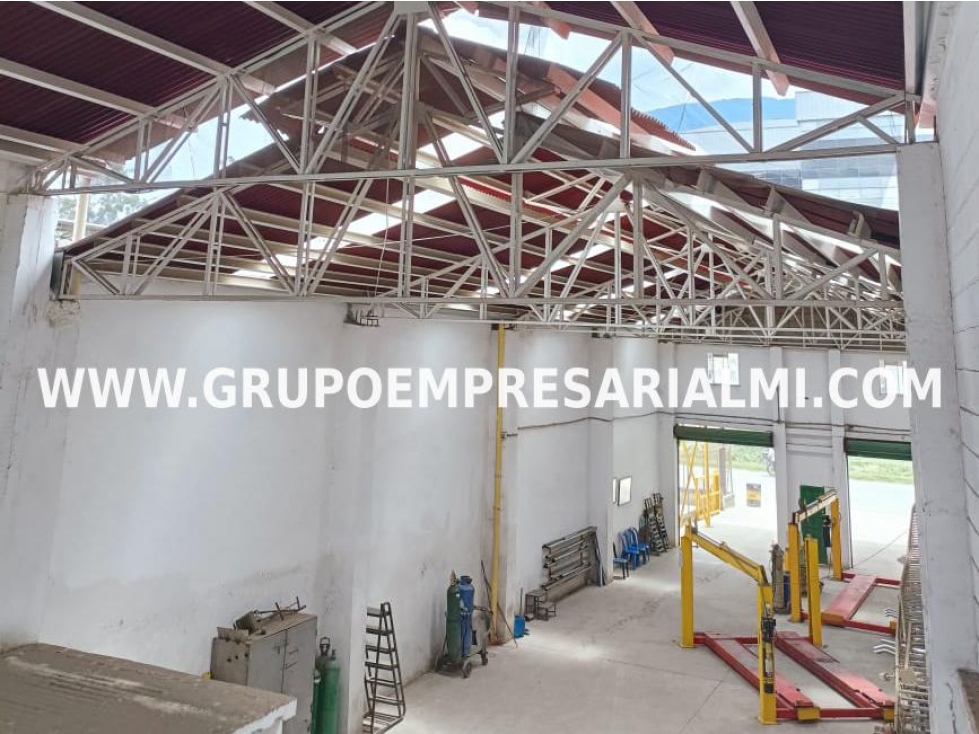 AMPLIA BODEGA EN ARRIENDO - SECTOR NIQUIA COD: 33099 - 6