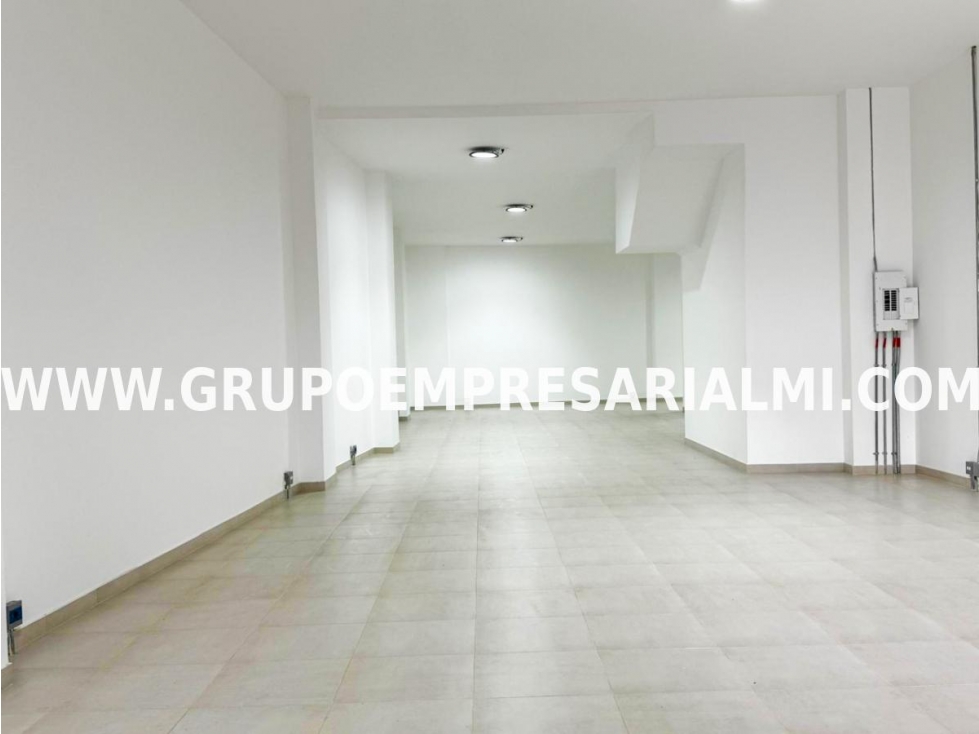 AMPLIA BODEGA EN VENTA - SECTOR EL TABLAZO COD: 31992 - 4