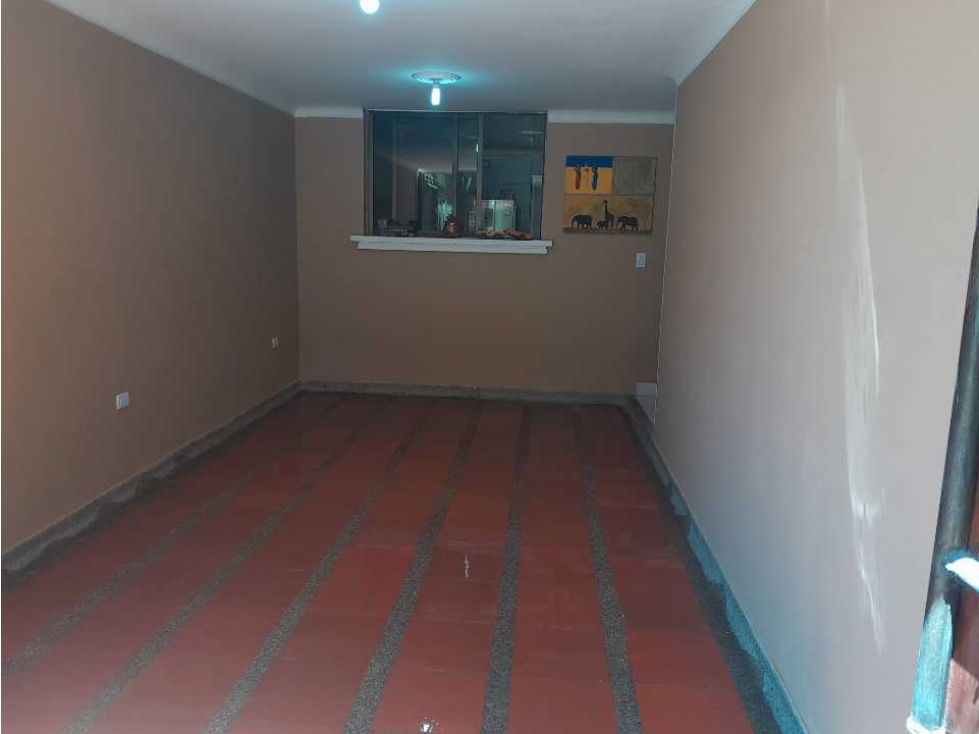 Amplia casa de 2 pisos, 170m2, cerca a sector de la salud, el jardin — foto 3