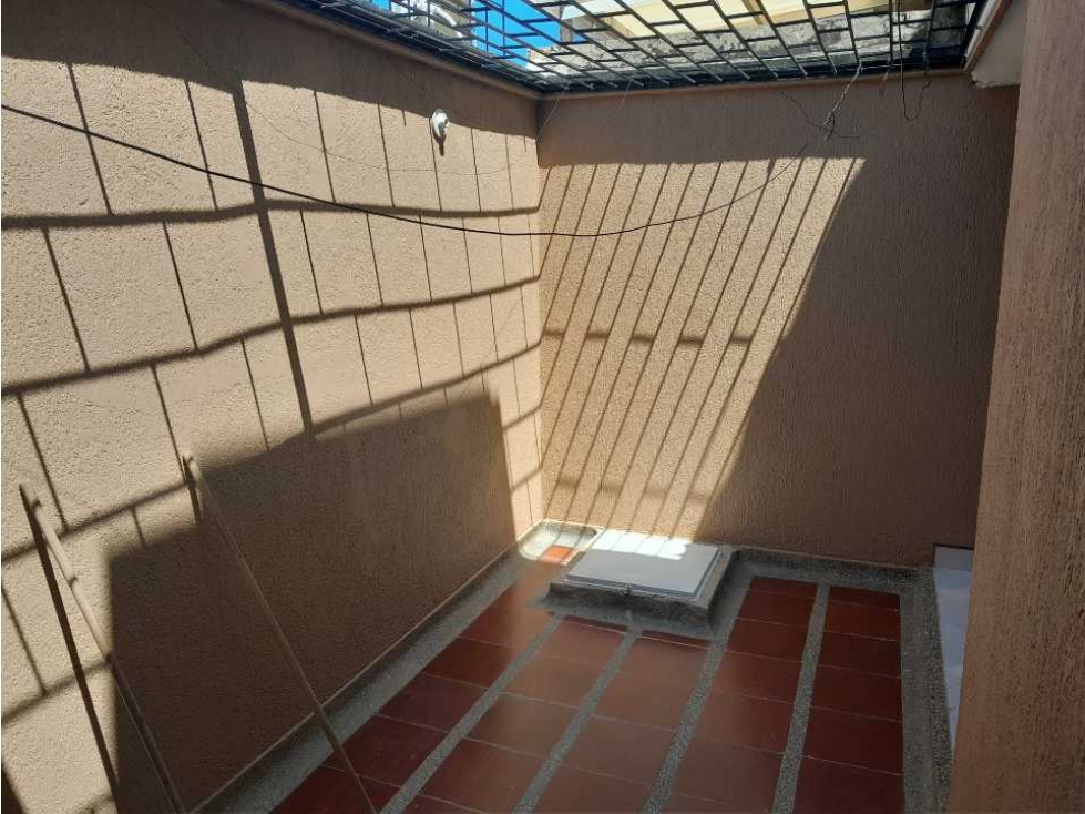 Amplia casa de 2 pisos, 170m2, cerca a sector de la salud, el jardin — foto 6