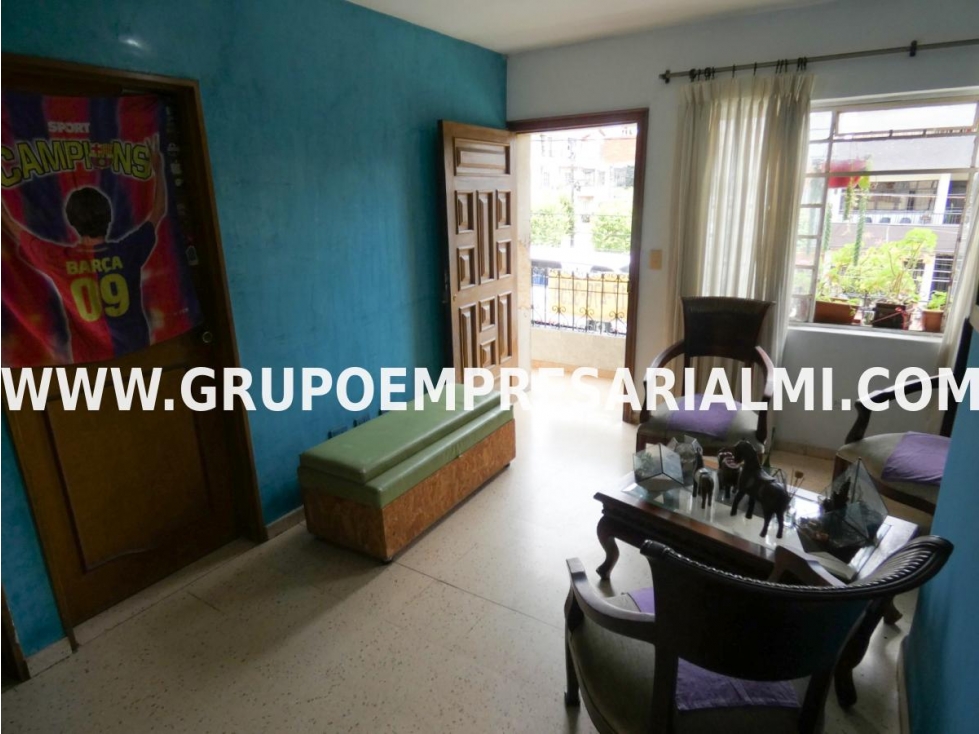 AMPLIA CASA BIFAMILIAR EN VENTA - SECTOR BELÉN MIRAVALLE COD: 31805 — foto 3
