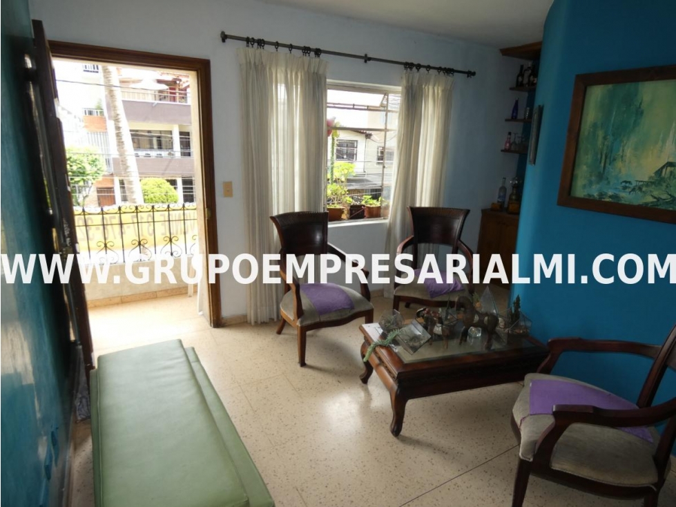 AMPLIA CASA BIFAMILIAR EN VENTA - SECTOR BELÉN MIRAVALLE COD: 31805 — foto 4