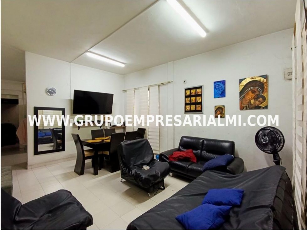 AMPLIA CASA BIFAMILIAR EN VENTA - SECTOR SANTA LUCIA COD: 31883 — foto 2