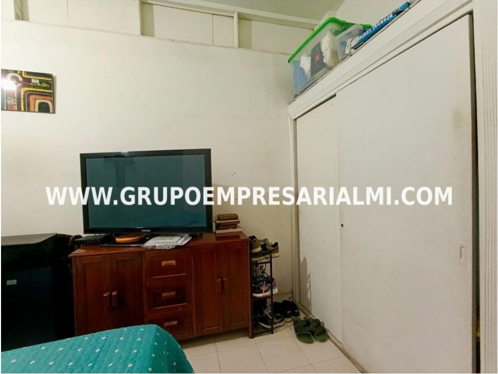 AMPLIA CASA BIFAMILIAR EN VENTA - SECTOR SANTA LUCIA COD: 31883 — foto 5