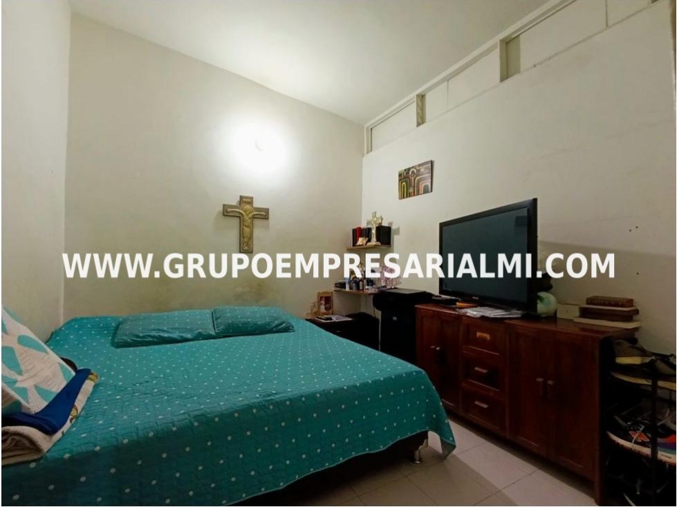 AMPLIA CASA BIFAMILIAR EN VENTA - SECTOR SANTA LUCIA COD: 31883 — foto 6