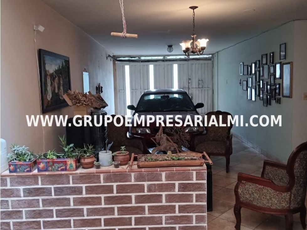 AMPLIA CASA BIFAMILIAR EN VENTA - SECTOR LA CASTELLANA COD: 33006 — foto 5