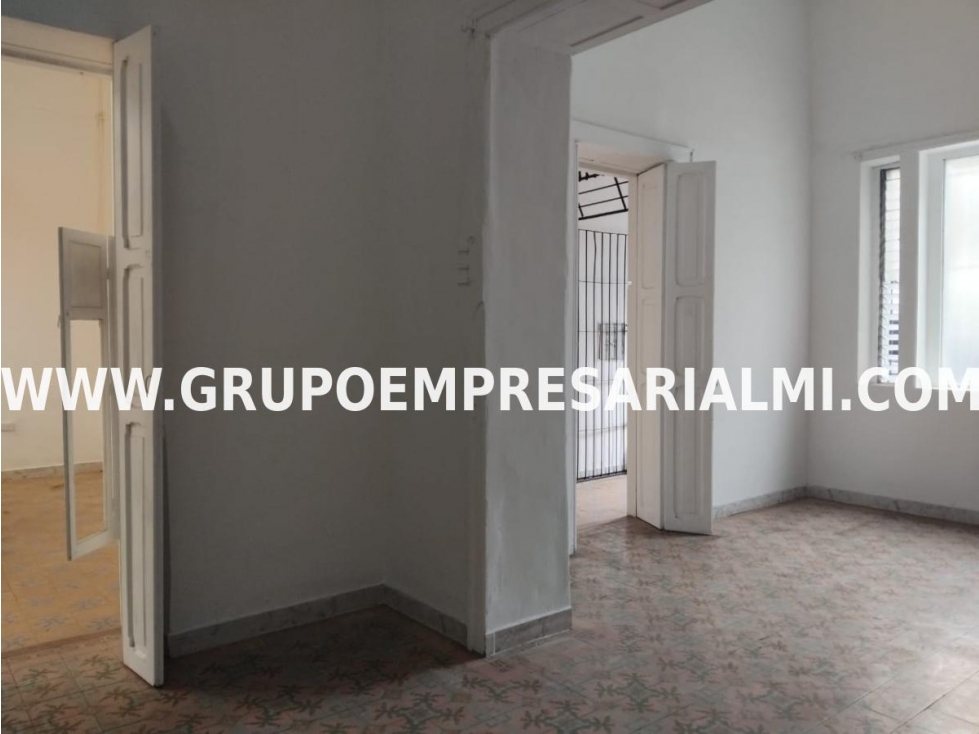 AMPLIA CASA COMERCIAL EN ARRIENDO - SECTOR PRADO CENTRO COD: 32059 — foto 4