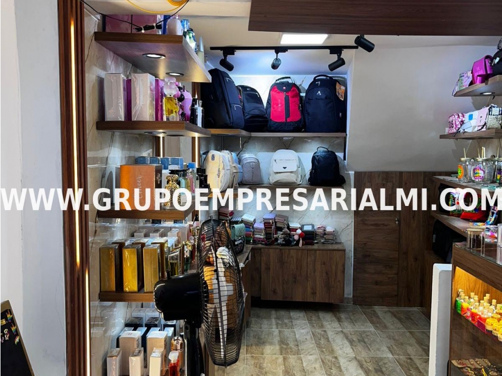AMPLIA CASA COMERCIAL EN VENTA - SECTOR SAN JAVIER COD: 32644 — foto 3