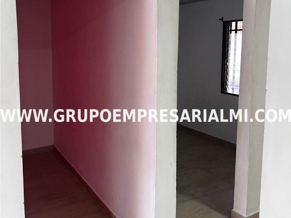 AMPLIA CASA COMERCIAL EN VENTA - SECTOR SAN JAVIER COD: 32644 — foto 6