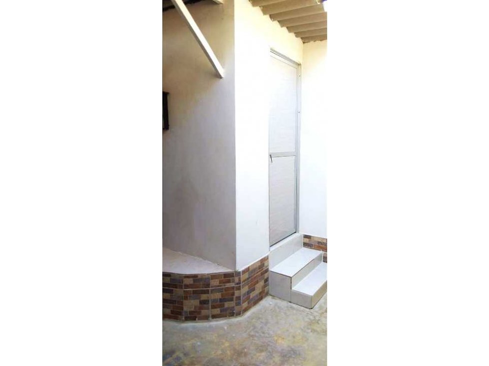 "Casa Espaciosa con Garaje en Las Américas, Cereté 162 m² $250MM?" — foto 2