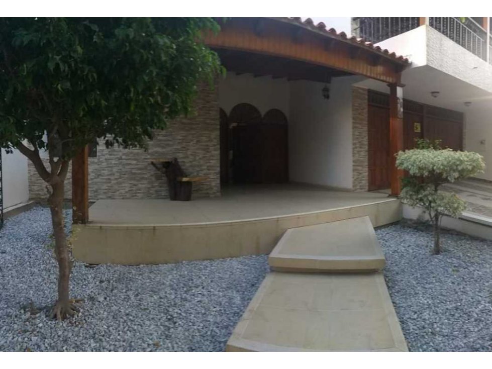 Se vende o se arrienda amplia casa de 2 pisos, 520m2, el jardin — foto 3