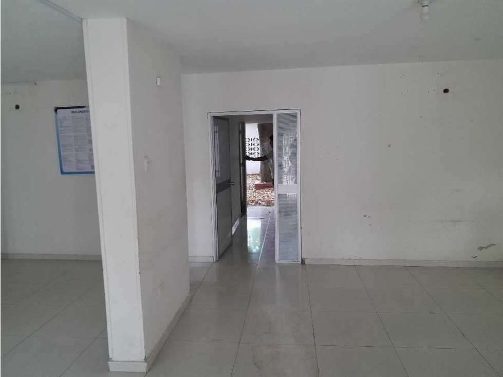 Amplia casa de 2 pisos con gran terreno de 297m2, el porvenir — foto 4