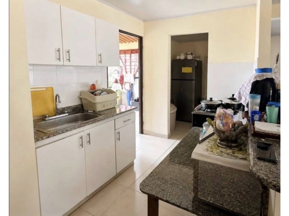 CASA FAMILIAR EN VENTA CIUDAD DEL LAGO (C.P) — foto 3