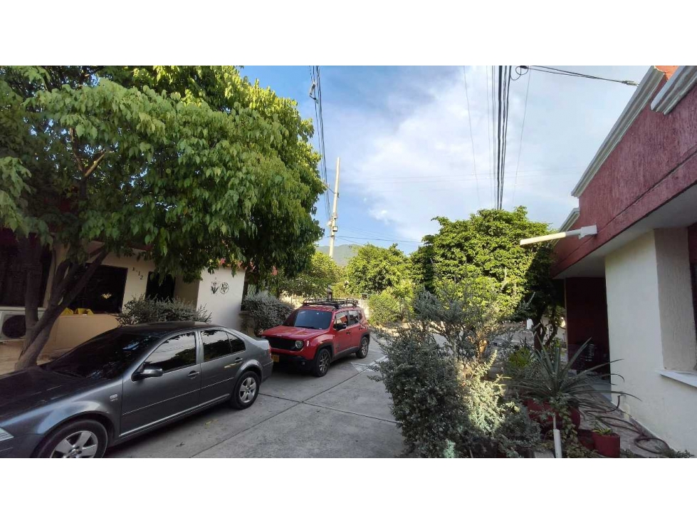 CASA EN CONJUNTO CERRADO EN BELLO HORIZONTE 005 R