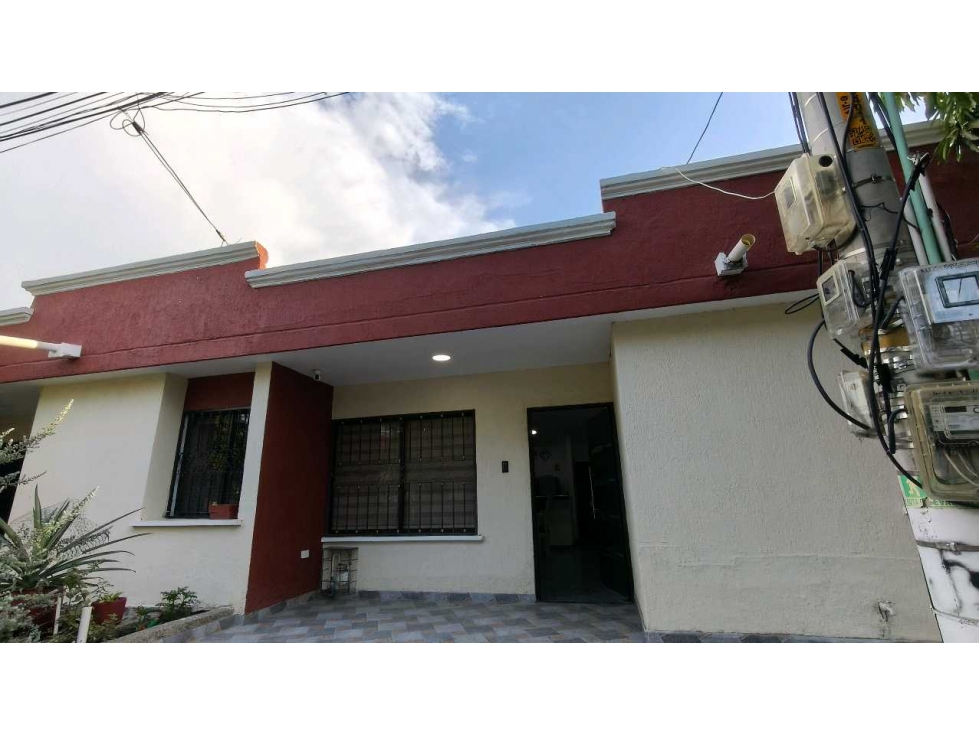 CASA EN CONJUNTO CERRADO EN BELLO HORIZONTE 005 R