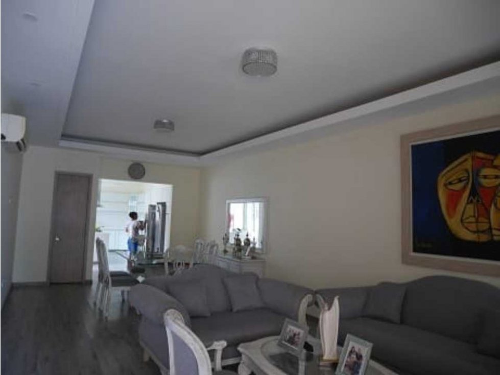 Amplia Casa en el Barrio el jardin Santa Marta — foto 4