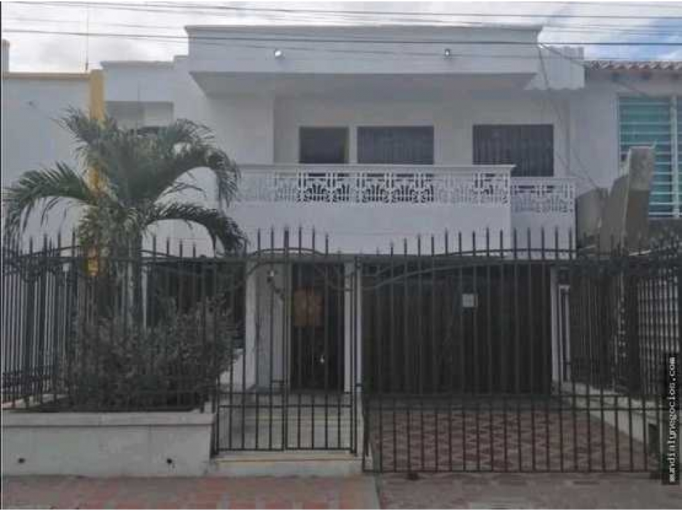 Amplia Casa En Bavaria Exclusiva Zona Céntrica De Santa Marta Colombia