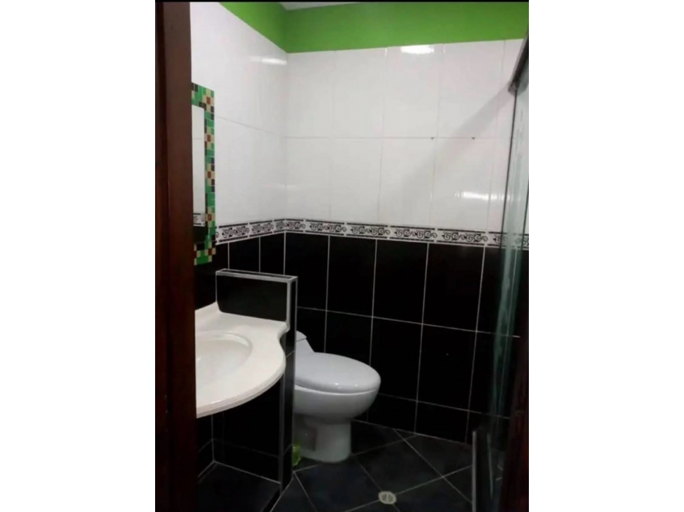 Amplia casa en Niquia Camacol — foto 4