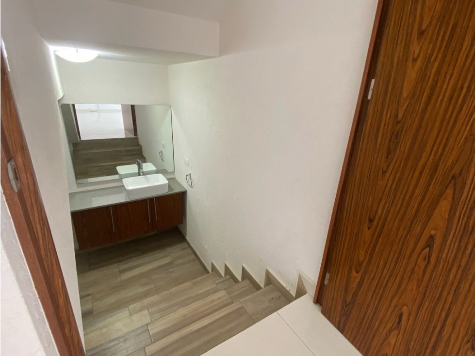 Amplia casa en renta. Con 4 recámaras en Lomas de Angelópolis Cascatta - 5
