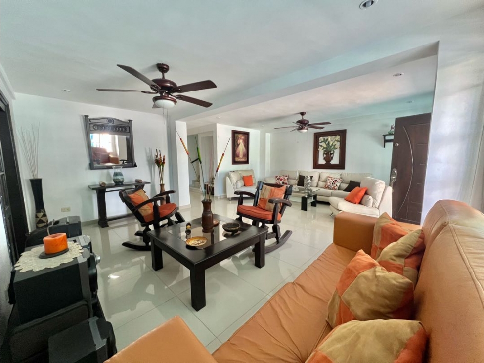 Amplia casa en venta barrio Jardin Santa Marta — foto 4