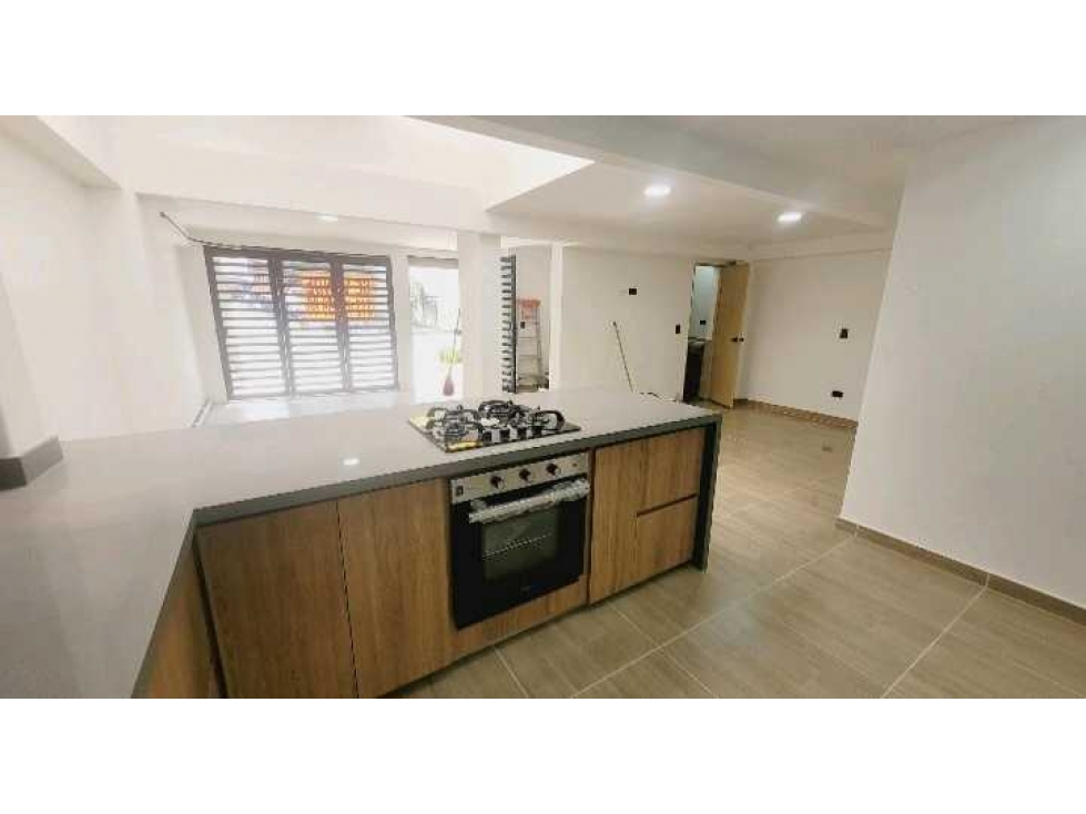Amplia casa en venta Belen