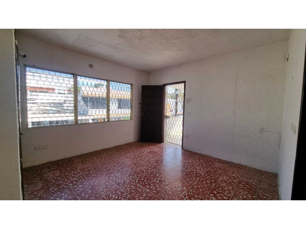 Amplia Casa en Venta, Col Guadalupe.cerva de la UVM Villahermosa. - 6