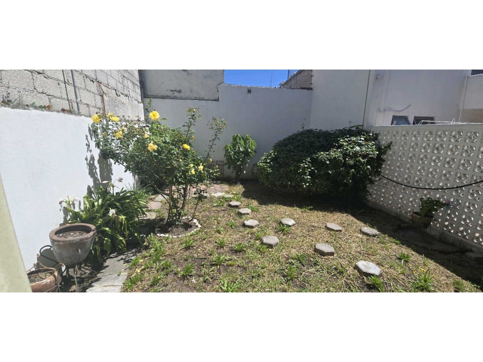 AMPLIA CASA EN VENTA COLONIA AMERICA SUR EXELENTE CONSERVACION — foto 6