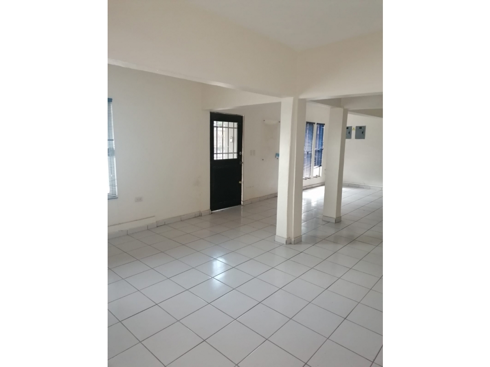 Amplia Casa en Venta - Fracc. Matías Méndez Limón, Cajeme - 2