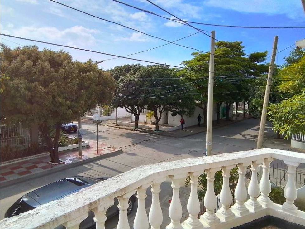 Amplia casa en zona céntrica de Santa Marta