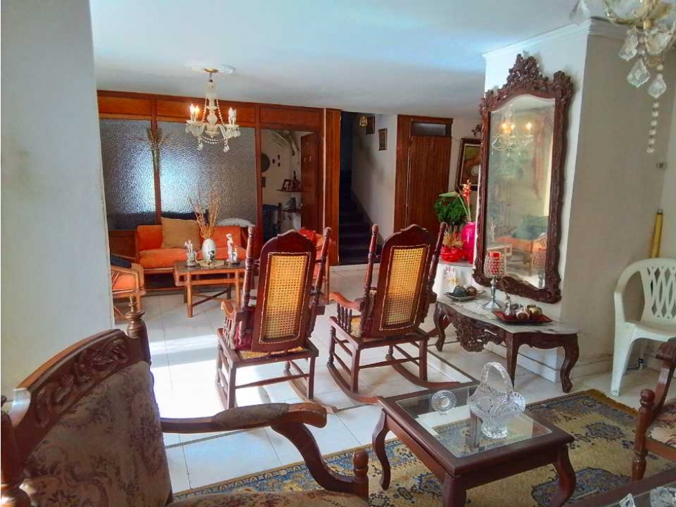 Amplia casa en zona céntrica de Santa Marta — foto 5