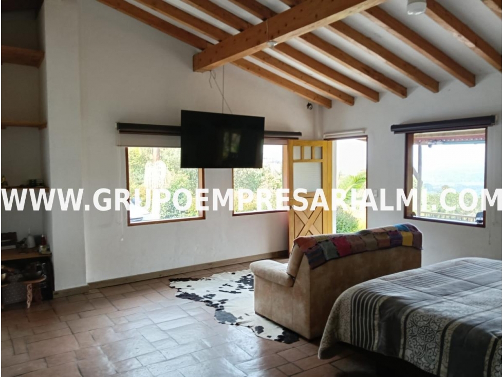 AMPLIA CASA FINCA EN ARRIENDO - SECTOR YAMURAL COD: 33001 — foto 5