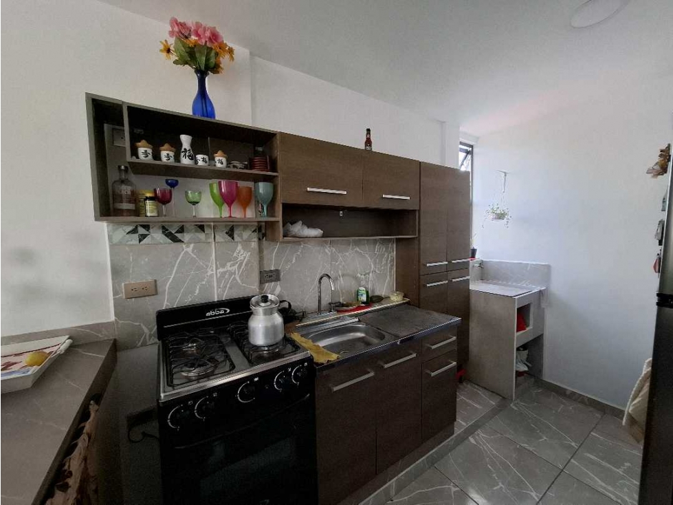 AMPLIA CASA PARA LA VENTA SUR DE ARMENIA OPORTUNIDAD DE INVERSIÓN — foto 3