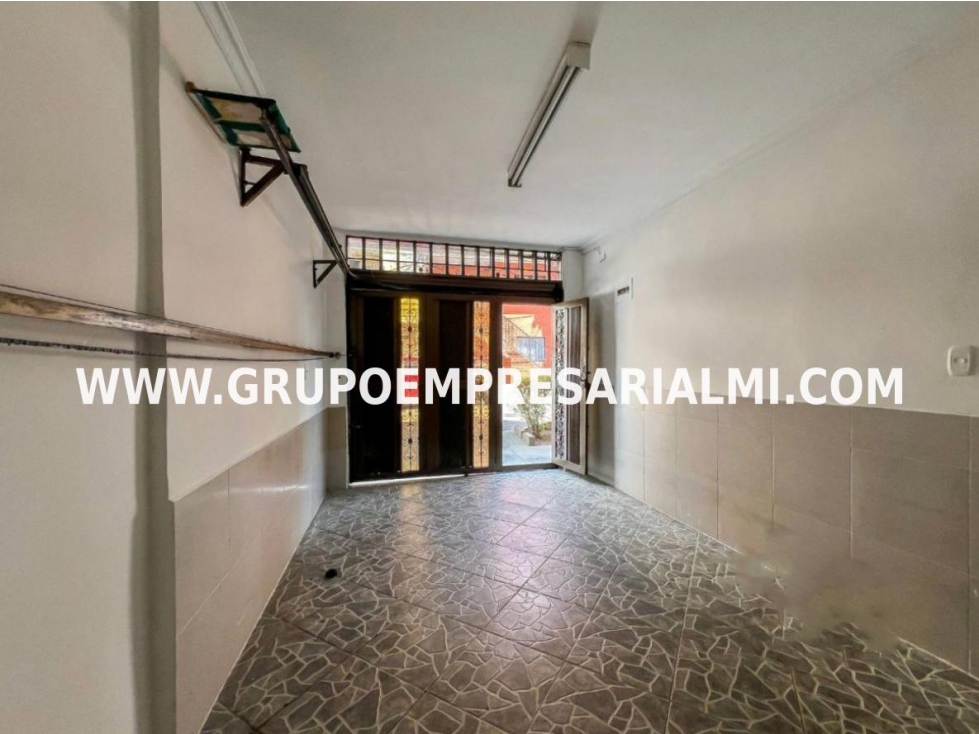 AMPLIA CASA UNIFAMILIAR EN ARRIENDO - SECTOR LAS MERCEDES COD: 32547 — foto 6