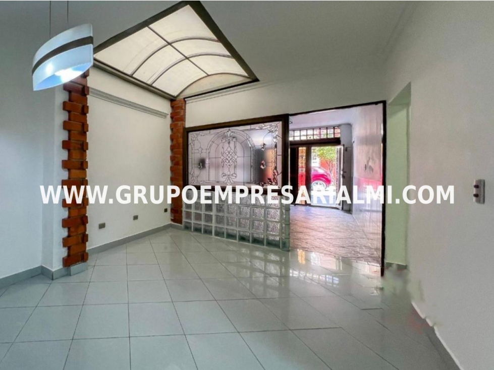 AMPLIA CASA UNIFAMILIAR EN ARRIENDO - SECTOR LAS MERCEDES COD: 32547 — foto 4