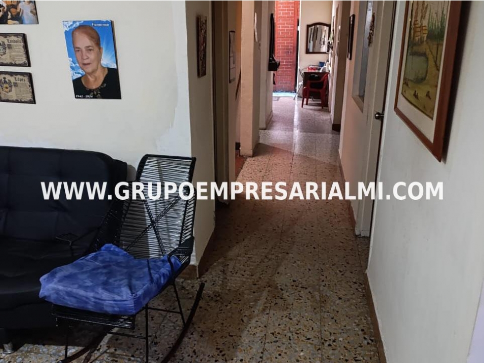 AMPLIA CASA UNIFAMILIAR EN VENTA - SECTOR MANRIQUE COD: 32981 — foto 2