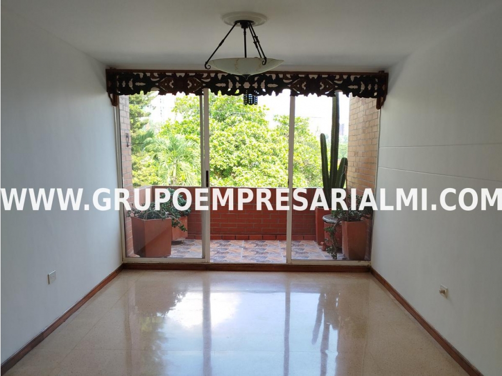 AMPLIA CASA UNIFAMILIAR EN VENTA - SECTOR LA MOTA COD: 33144 — foto 2