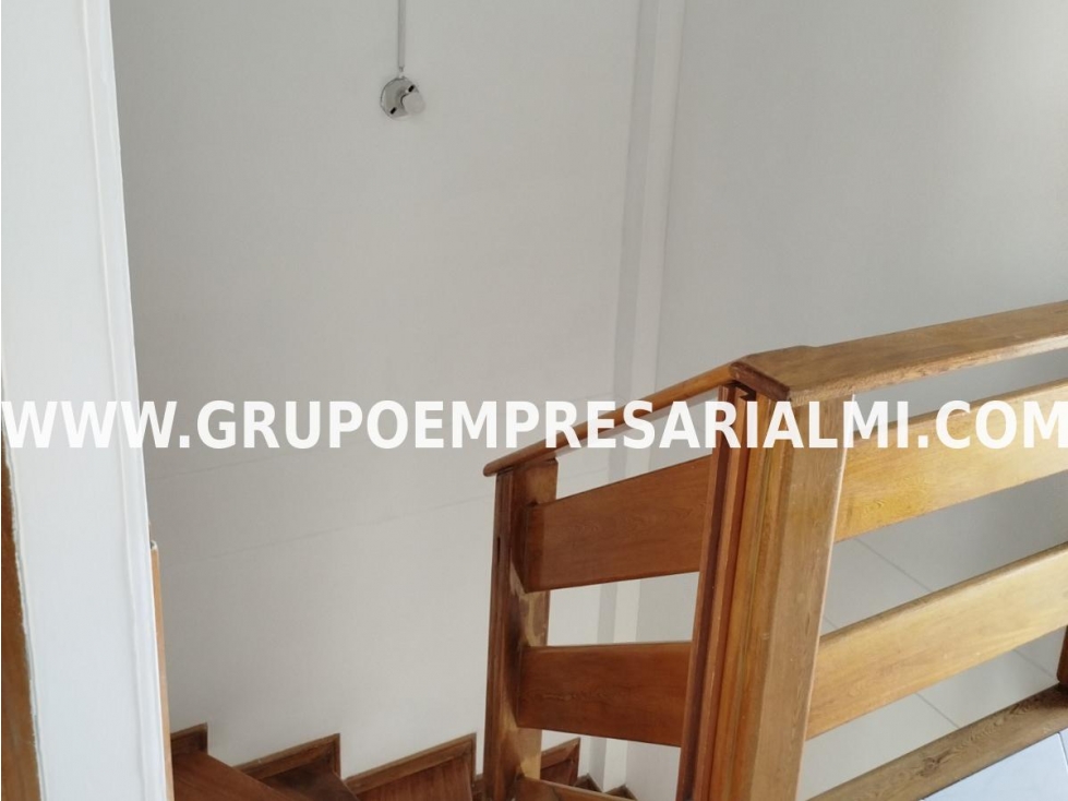 AMPLIA CASA UNIFAMILIAR EN VENTA - SECTOR LA MOTA COD: 33144 — foto 5