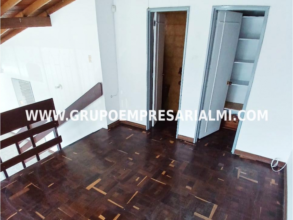 AMPLIA CASA UNIFAMILIAR EN VENTA - SECTOR LAURELES CODIGO: COD: 33732 — foto 5