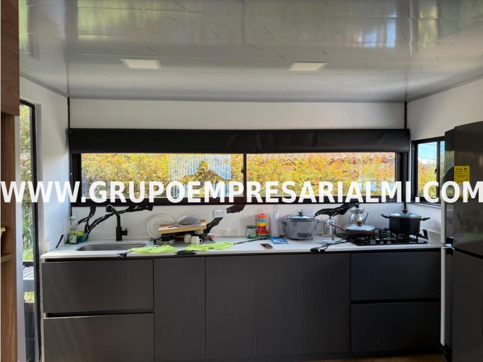 AMPLIA CASA UNIFAMILIAR EN VENTA - SECTOR EL CARMIN COD: 33885 — foto 3