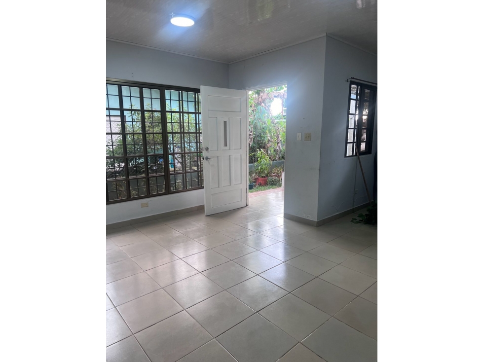Amplia residencia a la venta en David — foto 4