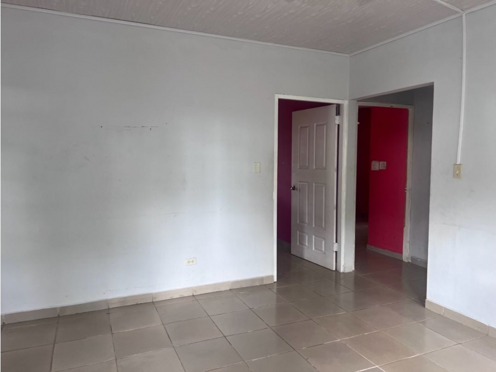 Amplia residencia a la venta en David — foto 5