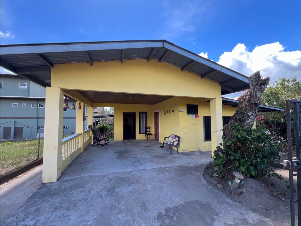 Amplia Vivienda a la Venta en Alto Boquete