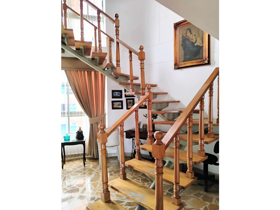 Amplio Apartamento Duplex en Laureles — foto 6