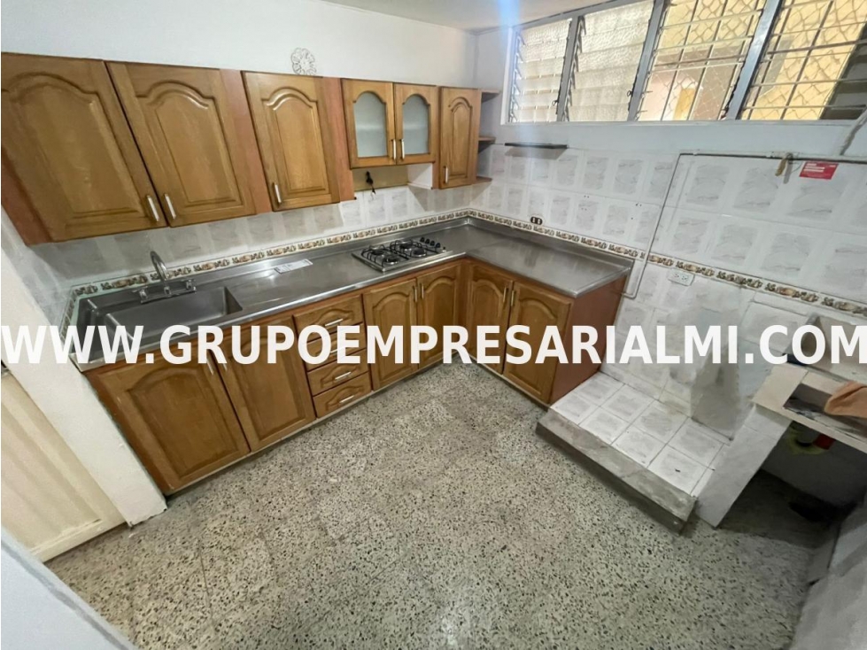 AMPLIO APARTAMENTO EN ARRIENDO - SECTOR EL DANUBIO COD: 32290 — foto 4