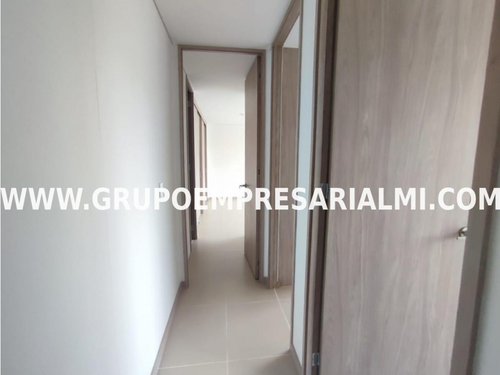 AMPLIO APARTAMENTO EN ARRIENDO - SECTOR VIVIENDAS DEL SUR COD: 32670 — foto 5
