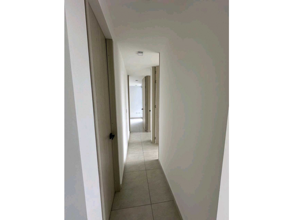 Amplio apartamento en conjunto cerrado Cerritos-Pereira — foto 5