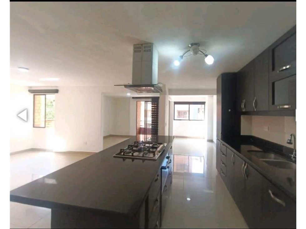 Amplio apartamento en Laureles — foto 3